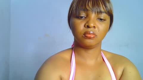 Snapshot of sexy_ebonygirl0 chatting on 10.24.25 sexy ebonygirl0 online show from 10.24.25