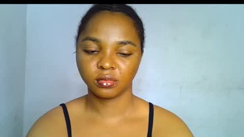 Clara online show from 10.11.25