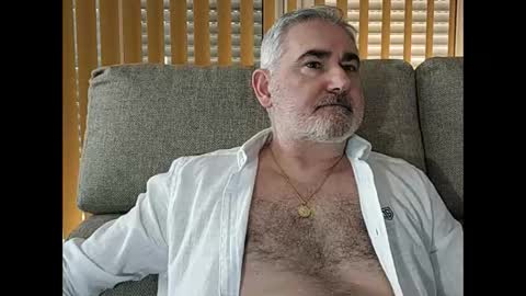 Snapshot of sexy_italiandaddy chatting on 04.25.26 Antonio online show from 04.25.26