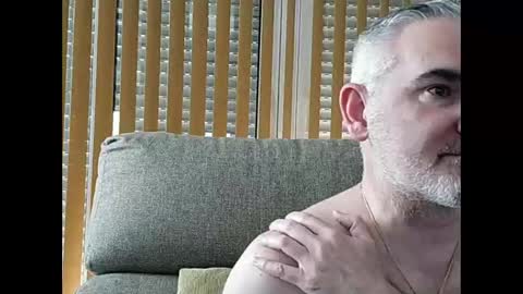 Snapshot of sexy_italiandaddy chatting on 05.28.26 Antonio online show from 05.28.26