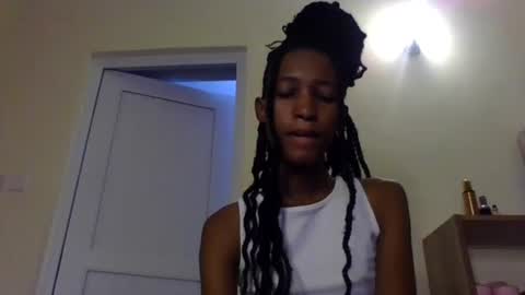 Snapshot of sexy_janny chatting on 09.30.25 Janny online show from 09.30.25