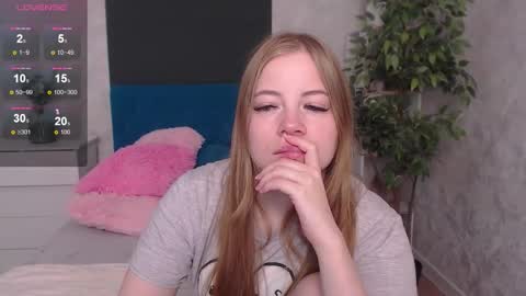 Jennifer online show from 12.02.25