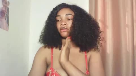 Snapshot of sexy_kitty881 chatting on 09.26.25 Sexy kitty881 online show from 09.26.25