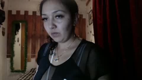 Snapshot of sexy_lolas chatting on 12.13.24 sexy lolas online show from 12.13.24