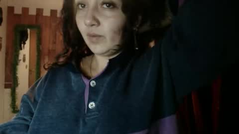 Snapshot of sexy_lolas chatting on 01.05.25 sexy lolas online show from 01.05.25