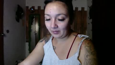 Snapshot of sexy_lolas chatting on 02.16.25 sexy lolas online show from 02.16.25