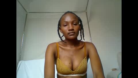 sexy_lucy012 online show from 01.15.25