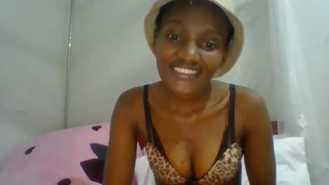sexy_lucy012 online show from 02.02.25