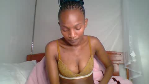 sexy_lucy012 online show from 02.07.25