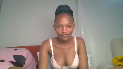 sexy_lucy012 online show from 02.08.25