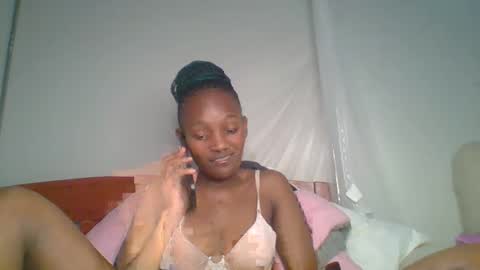 sexy_lucy012 online show from 02.08.25