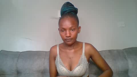 sexy_lucy012 online show from 02.21.25