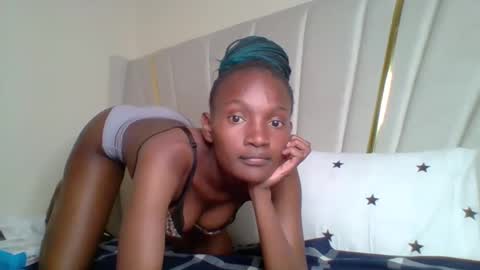 sexy_lucy012 online show from 03.05.25