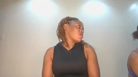 sexy_lyna online show from 02.02.26