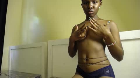 sexy_mia6 online show from 11.16.25