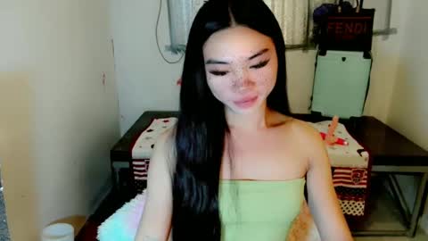 mika online show from 02.12.25