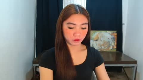 mika online show from 10.26.25