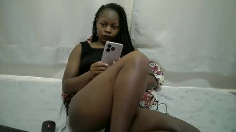 Snapshot of sexy_nanah chatting on 05.29.26 sexy_nanah online show from 05.29.26