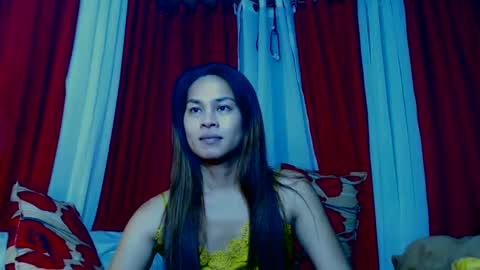 Snapshot of sexy_nel2024 chatting on 03.04.25 sexy_nel2024 online show from 03.04.25