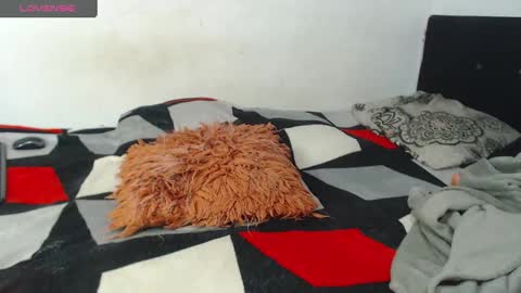 Jhoana online show from 12.22.24