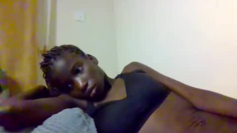 sexy_petittie online show from 09.20.25