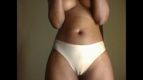 sexy_rio_ online show from 10.20.25