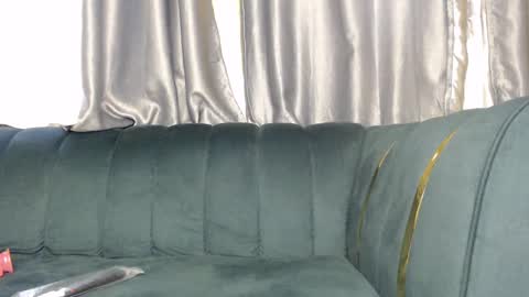 sexy_serena_ online show from 12.18.24