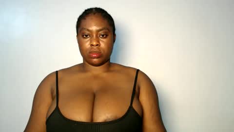 Luna online show from 10.31.25