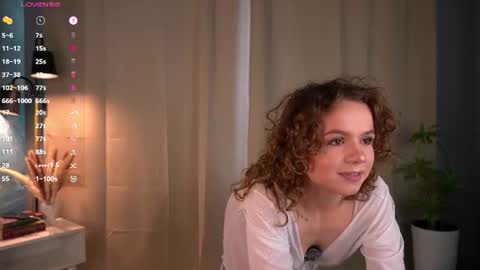 Snapshot of sexy_xs chatting on 06.13.26 Agatha online show from 06.13.26
