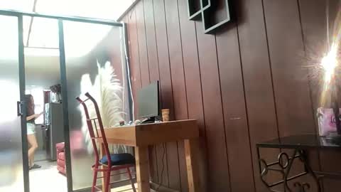 Snapshot of sexyaliceskay chatting on 10.22.25 Alice Skay online show from 10.22.25