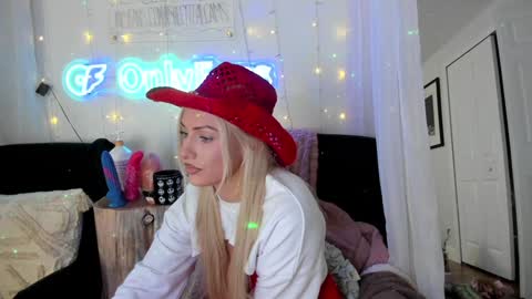 Ashley Teal online show from 02.03.25