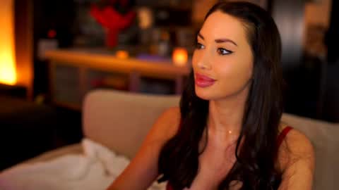 Sandra online show from 02.14.25