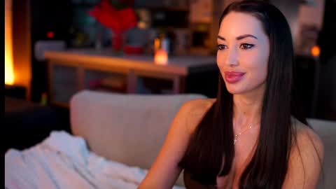 Sandra online show from 02.15.25