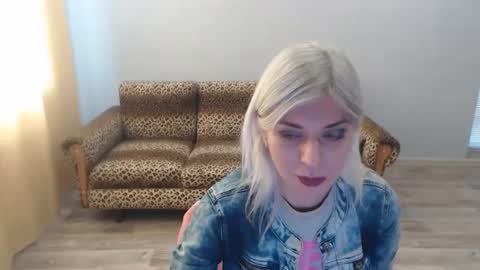 sexybeatriice online show from 12.14.24