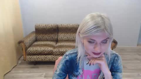sexybeatriice online show from 12.14.24