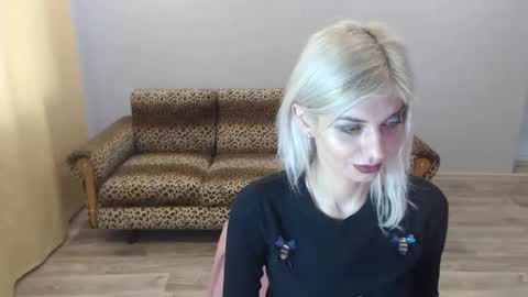 sexybeatriice online show from 12.21.24