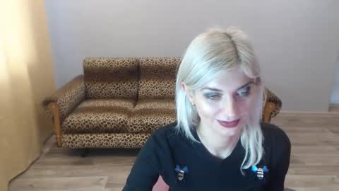 sexybeatriice online show from 12.21.24