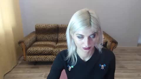 sexybeatriice online show from 12.22.24