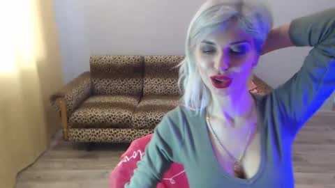 sexybeatriice online show from 02.02.25