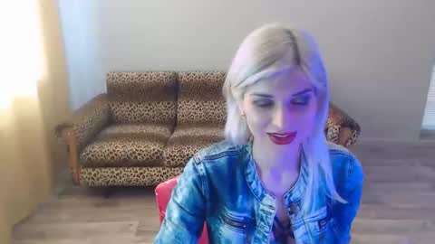 sexybeatriice online show from 02.14.25
