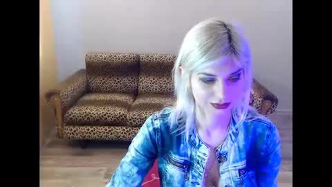 sexybeatriice online show from 03.04.25