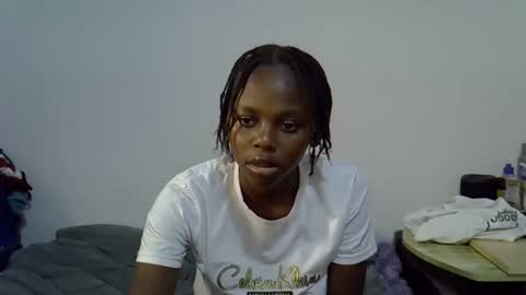 Snapshot of sexybeiby1 chatting on 03.17.26 sexybeiby1 online show from 03.17.26