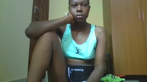 Sexybilha483 online show from 02.15.25