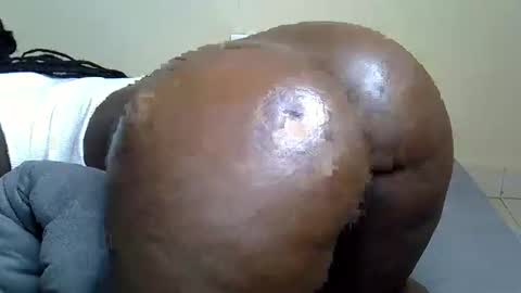 sexybooty_4545 online show from 10.13.25