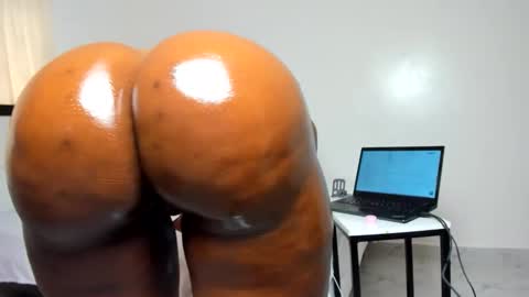 sexybootydoll online show from 02.17.26