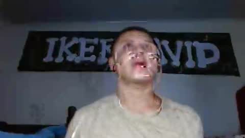 Snapshot of sexyboy_bigclit chatting on 02.02.25 Iker online show from 02.02.25