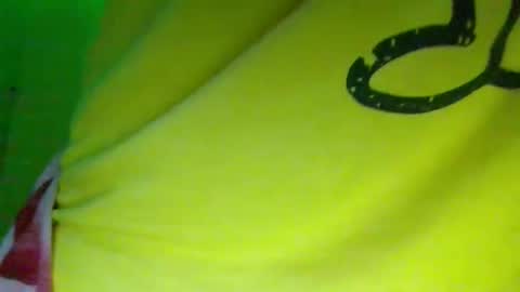 Essy online show from 10.27.25