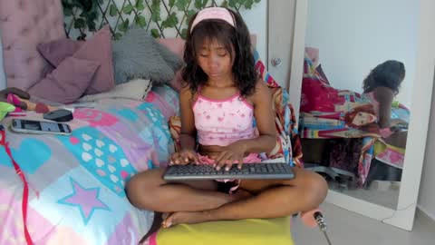 sofia online show from 12.25.24