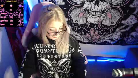 Carrie online show from 01.02.25
