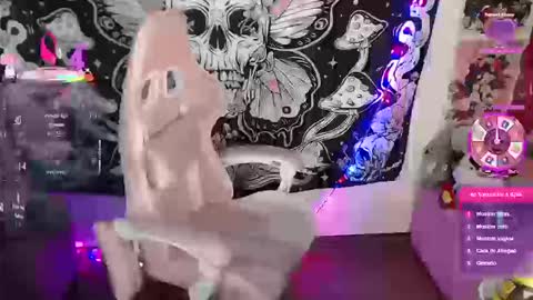 Carrie online show from 09.18.25